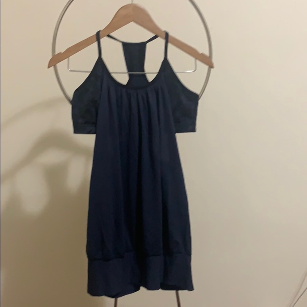 Lululemon tank built in bra long workout tank navy